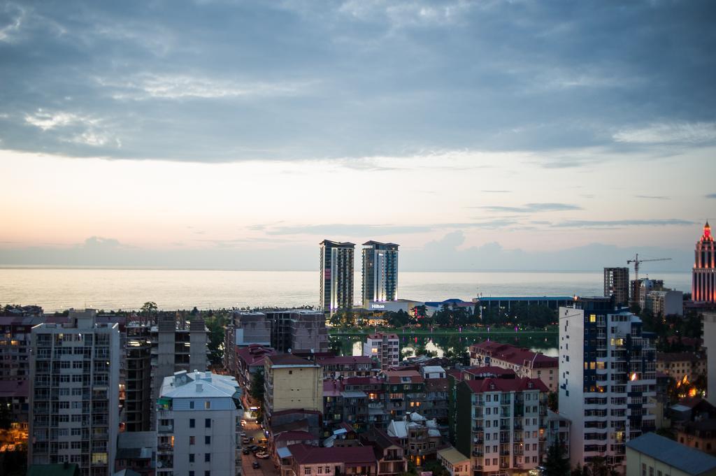 Apartment On Takaishvili Μπατούμι Εξωτερικό φωτογραφία